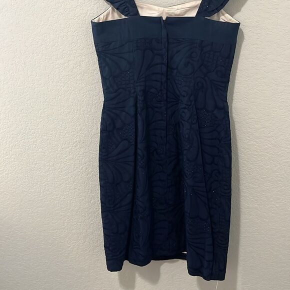 LILLY PULITZER A Dollop of Scallop Eyelet Sarafina Shift Dress, Navy, Size 2 - Picture 10 of 13